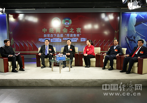 人大代表點贊四個全面：聚人心、聚人氣 百姓支持
