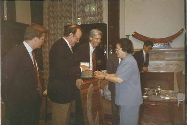 【老外談】回望中國(guó)改革開(kāi)放40年之二十三：北京回歸其歷史遺產(chǎn)