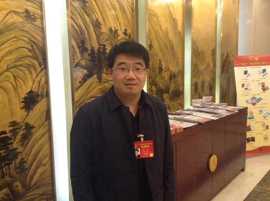 全國人大代表鄧輝：建設(shè)“雙一流”要以創(chuàng)新為驅(qū)動