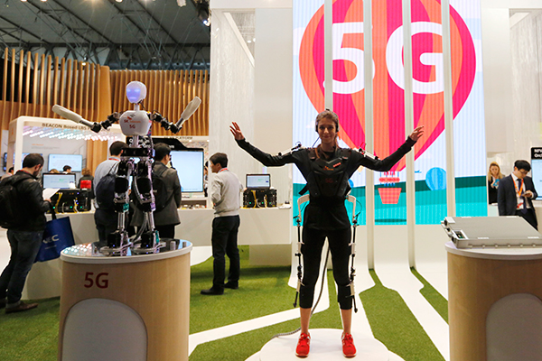 無人駕駛汽車率先進(jìn)入5G時(shí)代