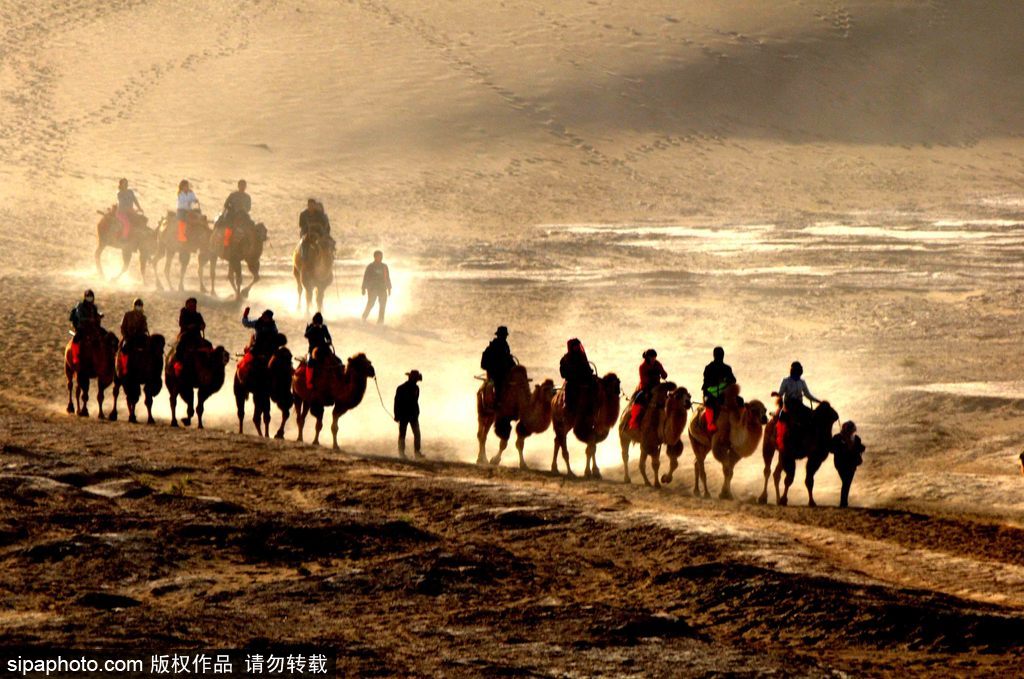雄關(guān)漫道大漠狂風(fēng) 盤(pán)點(diǎn)全球令人窒息的沙漠美景