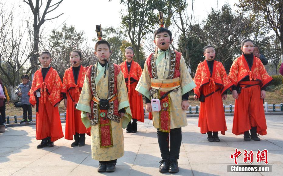 徐州梅花姹紫嫣紅迎春來 古風漢韻穿越秀（組圖）