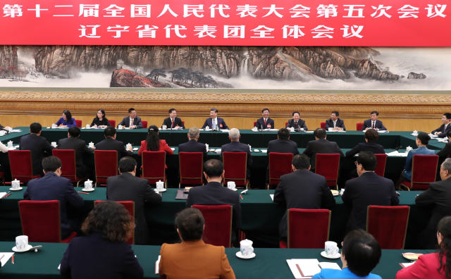 習(xí)近平參加遼寧代表團(tuán)審議：脫貧不要脫離實(shí)際隨意提前