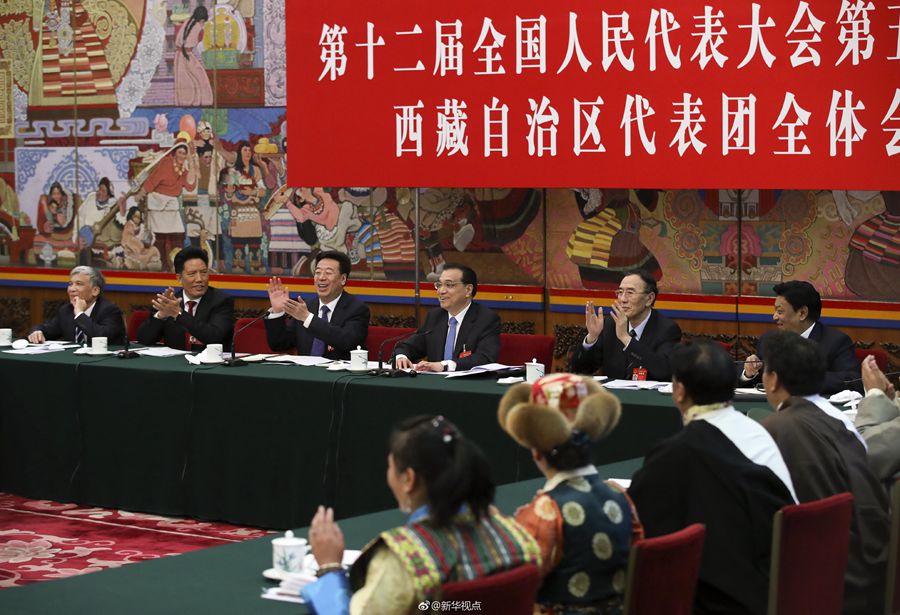 李克強參加西藏代表團審議：民族團結要像糌粑和糍粑那樣捏成團、聚成團、抱成團
