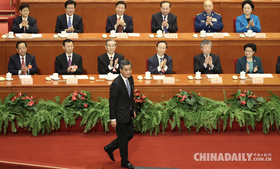 梁振英委員當(dāng)選政協(xié)十二屆全國委員會(huì)副主席