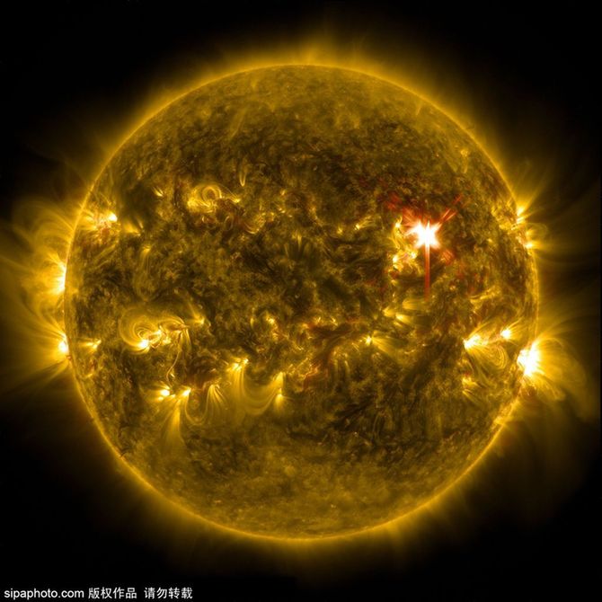 世界航天日 盤(pán)點(diǎn)宇宙不一樣的“煙火”美輪美奐
