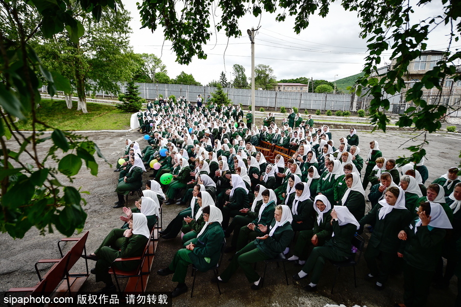 不輸超模！俄羅斯女子監獄舉行時裝秀