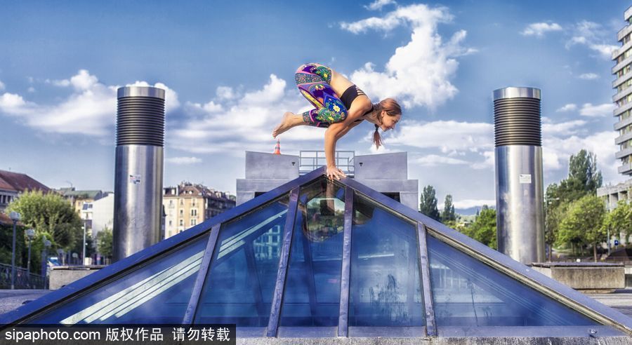 請(qǐng)收下我的膝蓋！國際瑜伽日盤點(diǎn)全球超牛瑜伽大神