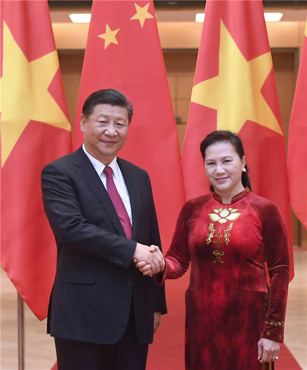 習近平會見越南國會主席阮氏金銀