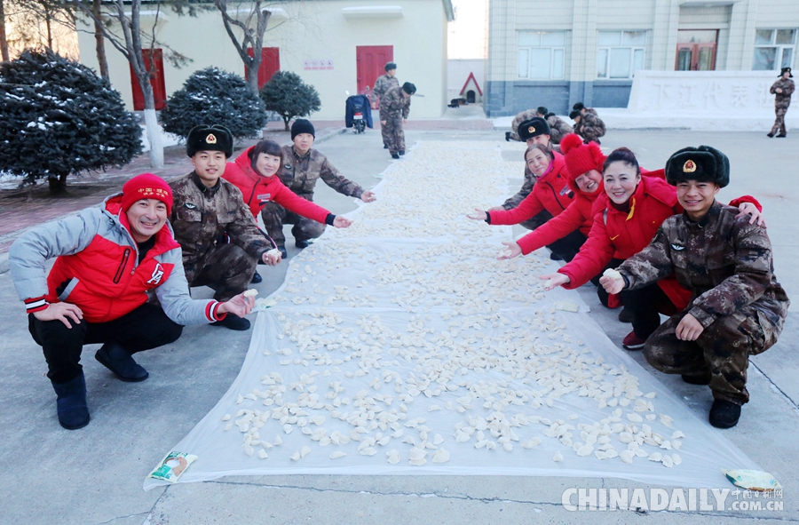 雪域邊關“新春餃子”進軍營 -27℃“天然冰柜”分分鐘速凍