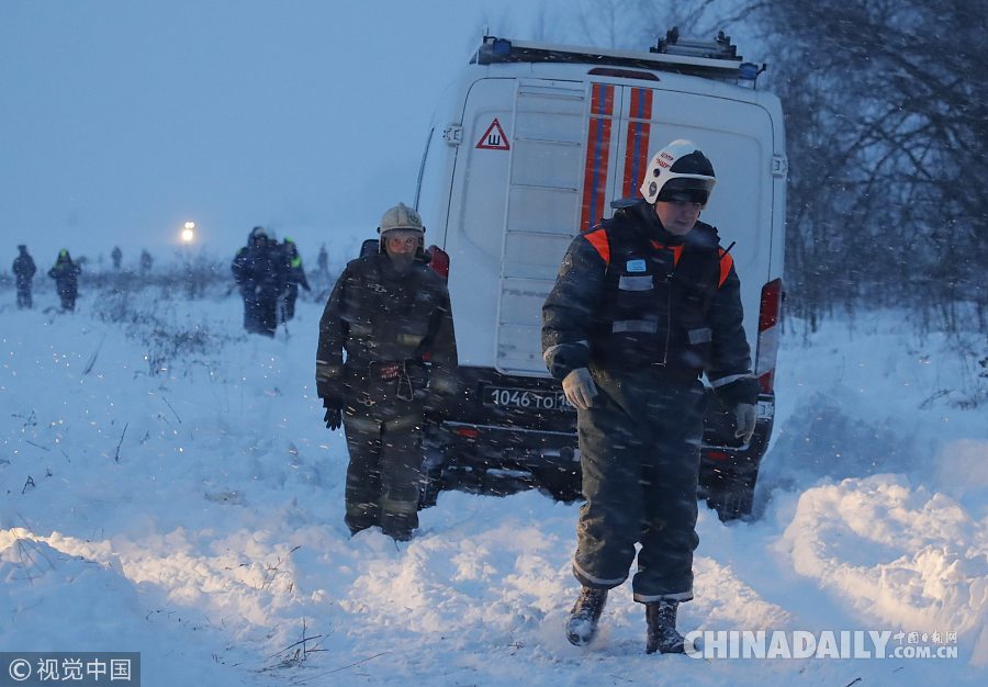 俄羅斯載71人客機墜毀無人生還 雪地發現飛機殘骸