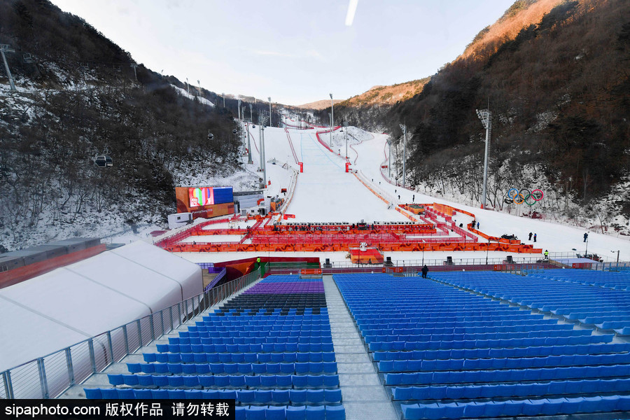 2018平昌冬奧會高山滑雪女子回轉(zhuǎn)：比賽因強風(fēng)延期