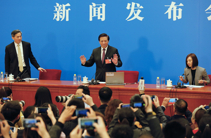 十三屆全國人大一次會(huì)議舉行新聞發(fā)布會(huì)