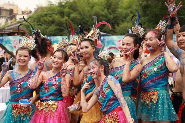 湘西土家摸泥節在北京啟動，“摸泥示愛”展現民族文化魅力