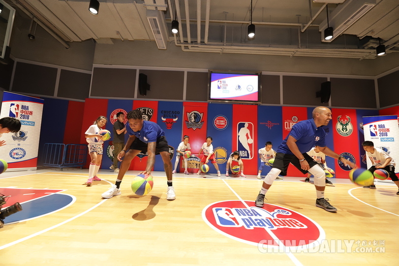 NBA中國賽腳步臨近，2017 NBA選秀狀元富爾茨現身上海