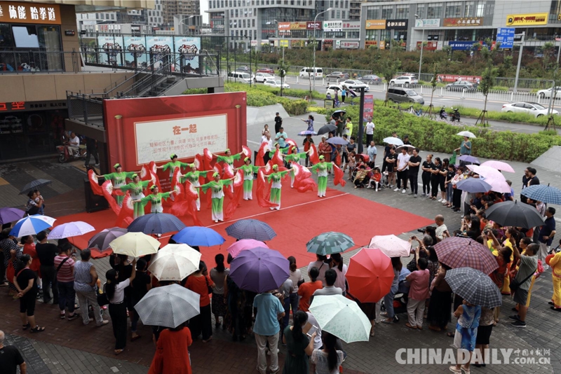 北京回龍觀1818街區長卷文化節開幕