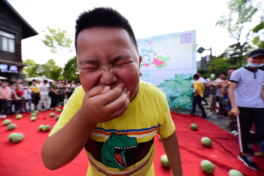 貴州丹寨：趣味“西瓜節”歡樂度周末