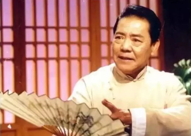 《紐約時(shí)報(bào)》訃告緬懷單田芳：將中國(guó)古老傳統(tǒng)推向現(xiàn)代的評(píng)書大師丨外媒說(shuō)