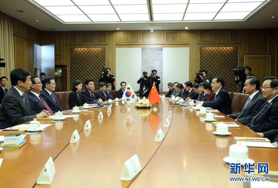 李克強(qiáng)會(huì)見(jiàn)韓國(guó)國(guó)會(huì)議長(zhǎng)鄭義和（高清組圖）